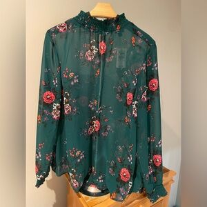 Torrid Cfiffion Blouse sz 0/12/L